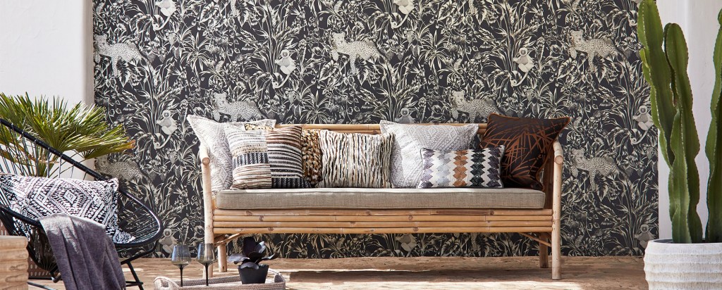 Decorating with Wallpapers