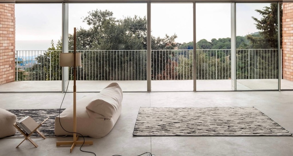 Size and Fitting Rug&nbsp;Guide